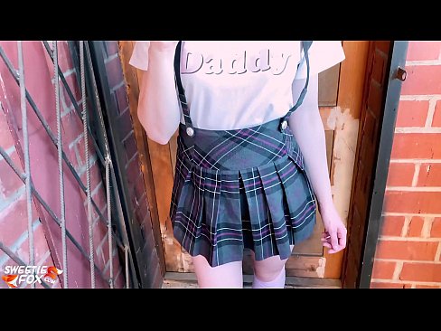 ❤️ 女学生深深地吸吮她的鸡巴，代替上课做爱 ️ Quality porn❤